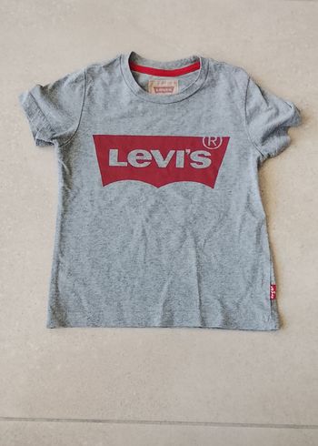 Tee-shirt  manches courtes gris logo rouge taille 3 ans levis
