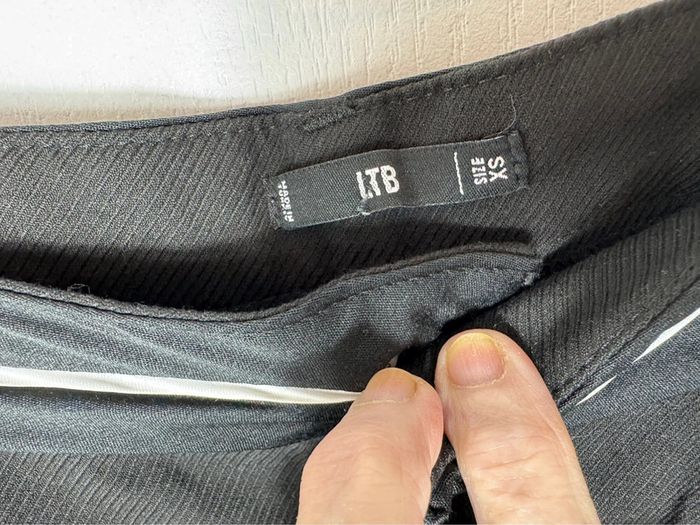 Pantalon classique LBD neuf - photo numéro 4