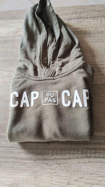 Sweat à capuche "cap ou pas cap" 4 ans