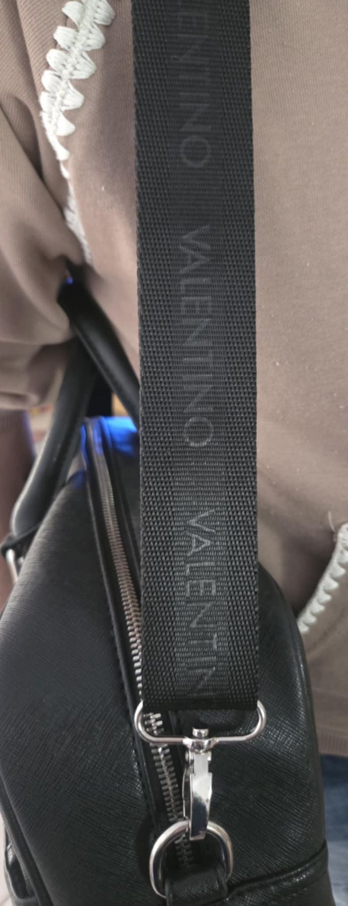 SAC BUSINESS VALENTINO NOIR – 44 CM – EXCELLENT ÉTAT – FORMAT ORDINATEUR - photo numéro 6