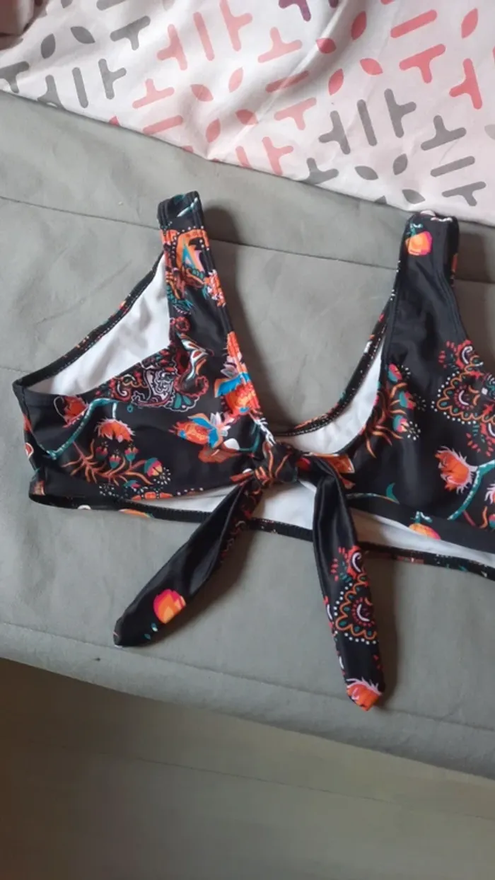 Haut de maillot de bain Xl - photo numéro 2
