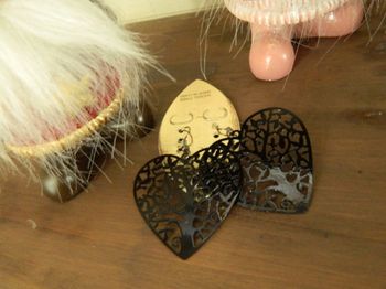 Boucles d'oreilles fantaisies cœur neuves