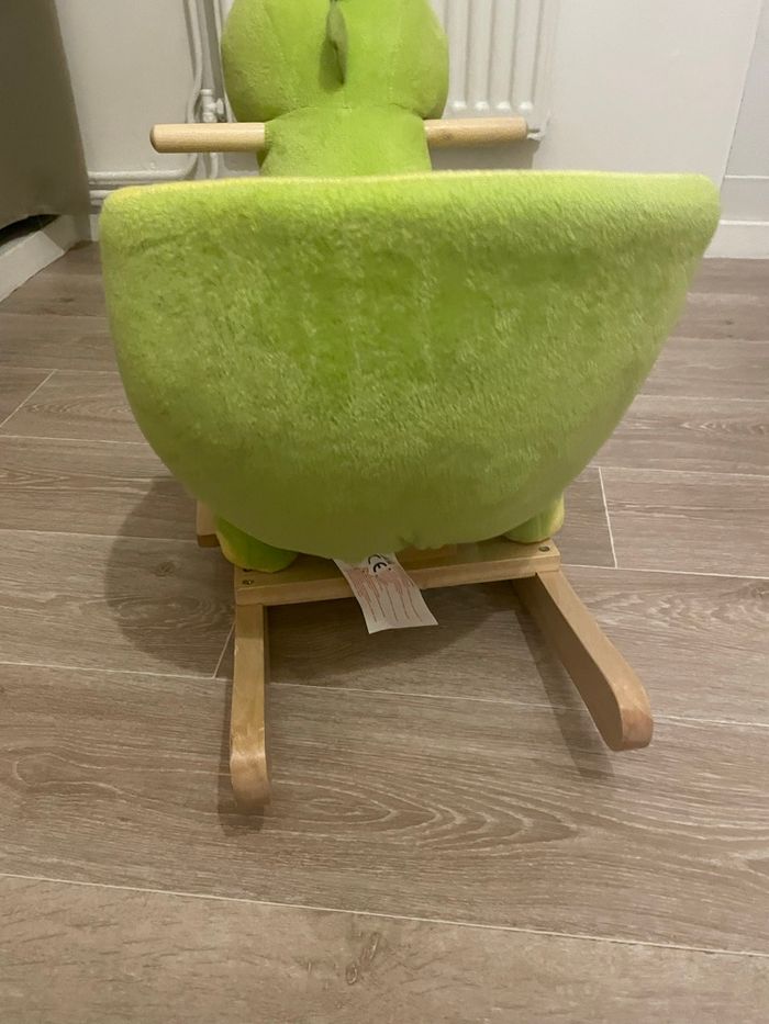 Dinosaure à bascule - photo numéro 6