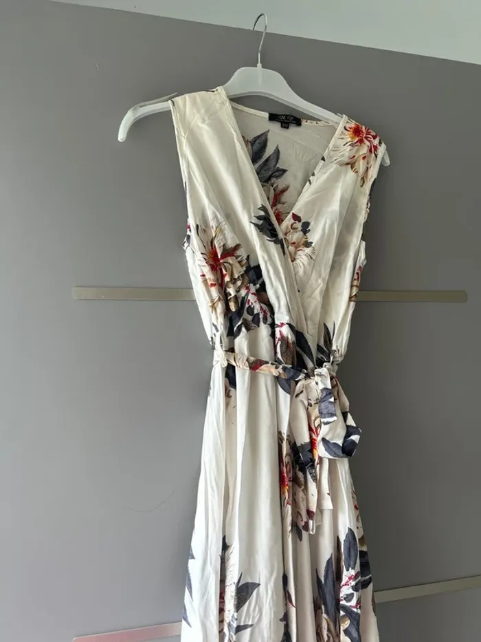 Robe longue taille S/M - photo numéro 2