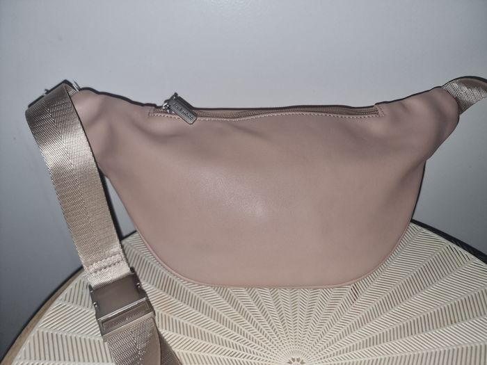 Sac banane nude et argent - photo numéro 4