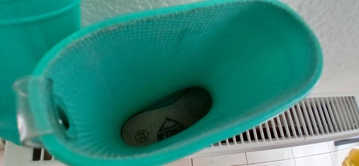 Bottes de pluie pointure 22 de la marque MC kinley. Mixte - photo numéro 3