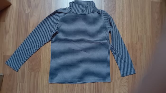 5 T-shirt manches longue (1€ = prix unités) - photo numéro 2