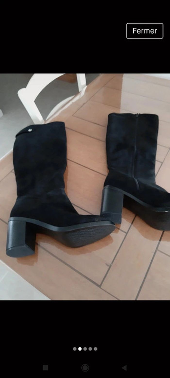 Botte pointure 38 neuve - photo numéro 2