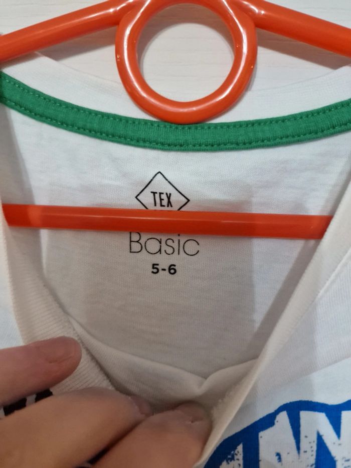 Lots 5 t-shirts - photo numéro 4