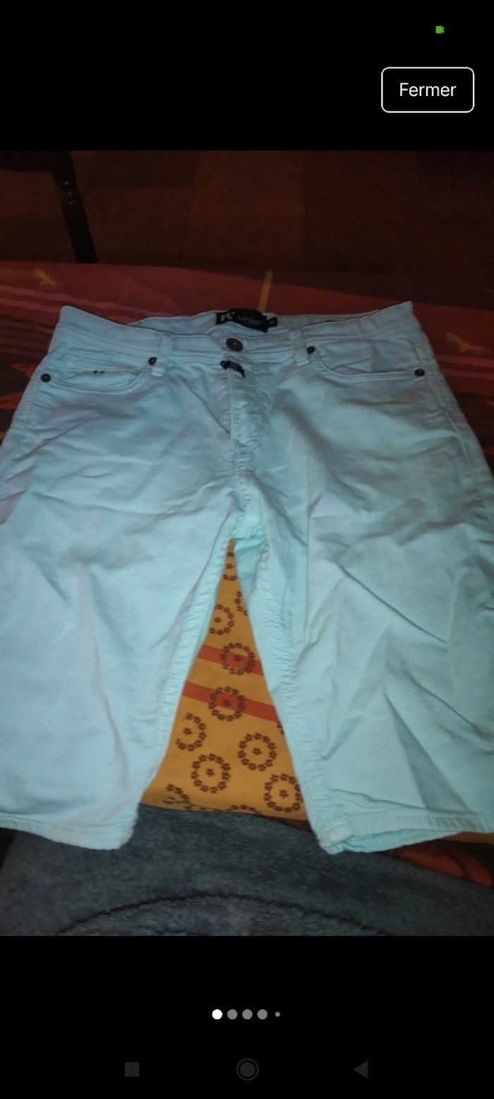 Très beau short Kaporal e85