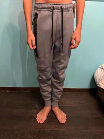Jogging Nike Tech taille XS