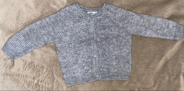 Gilet en maille bébé fille