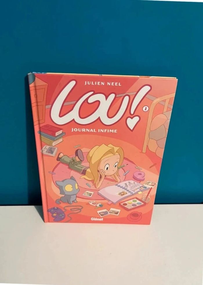 Livre bande dessinée Lou tome 1 journal intime