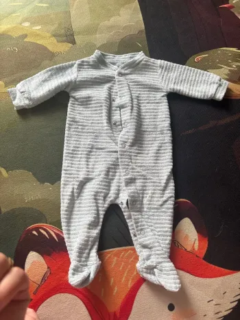 Pyjama léger taille 50cm
