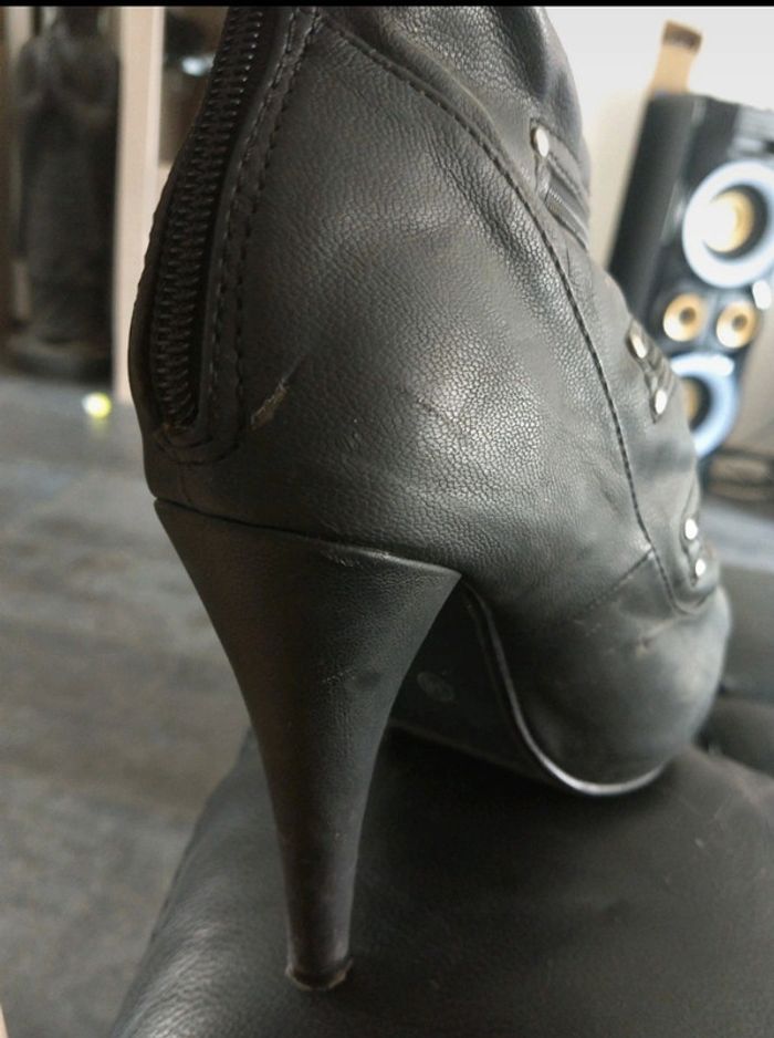 Boots ouverte sur le devant - photo numéro 4