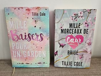 Lot duo mille baisers pour un garçon et mille morceaux de cœur brisé- Tillie cole