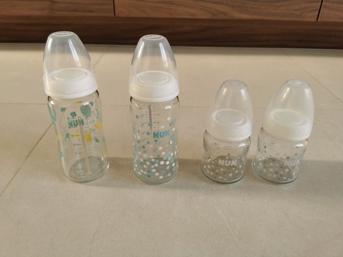 Lot biberon en verre Nuk