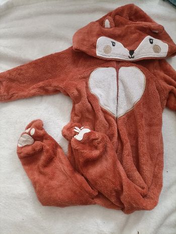Combinaison bébé 12 mois Loutre/Renard