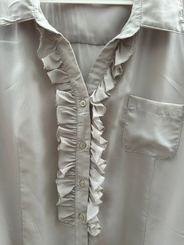 Chemise à froufrou grise - taille 44 - Jacqueline riu - vintage - photo numéro 2