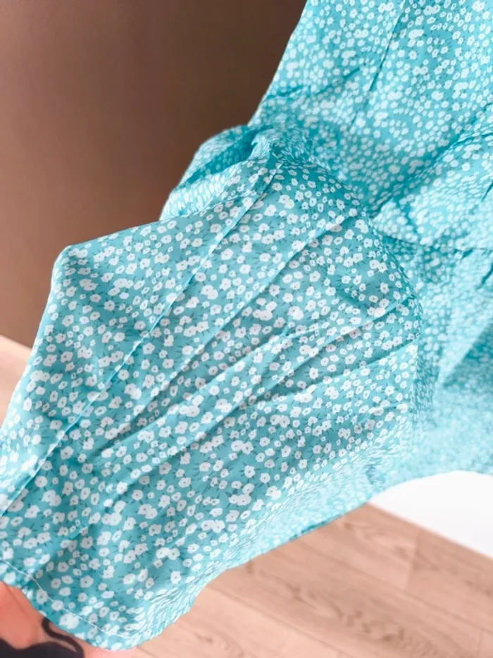Robe mi longue à fleurs turquoises et blanches femme 42 - photo numéro 6