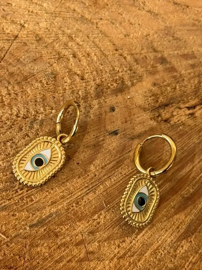 Boucles d’oreilles  mile Mila acier inoxydable or petites créoles médailles œil bleu - photo numéro 3