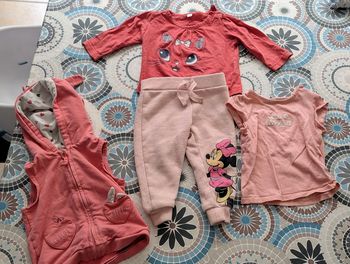 Ensemble vêtements bébé fille 9 mois