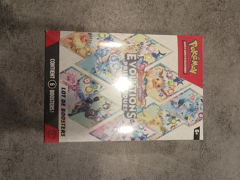 Bundle pokemon  évolution prismatiques neuf