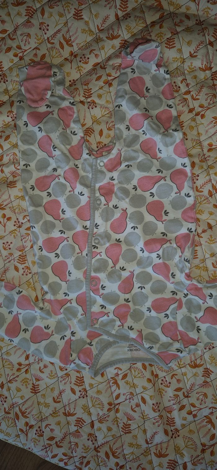 6 pyjamas - photo numéro 4