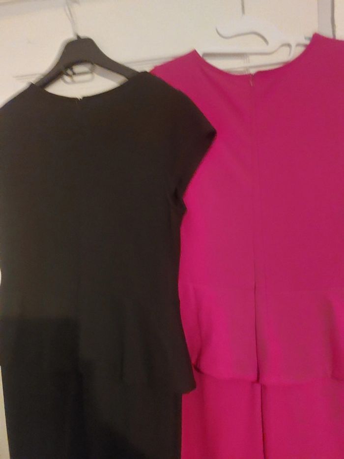 Lot de 2 jolies robes rouge et noire 44 FR (42 EU) ou à l'unité possible - photo numéro 3