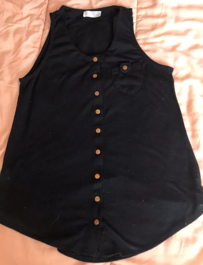 # chemise noire à manches courtes#taille 38#