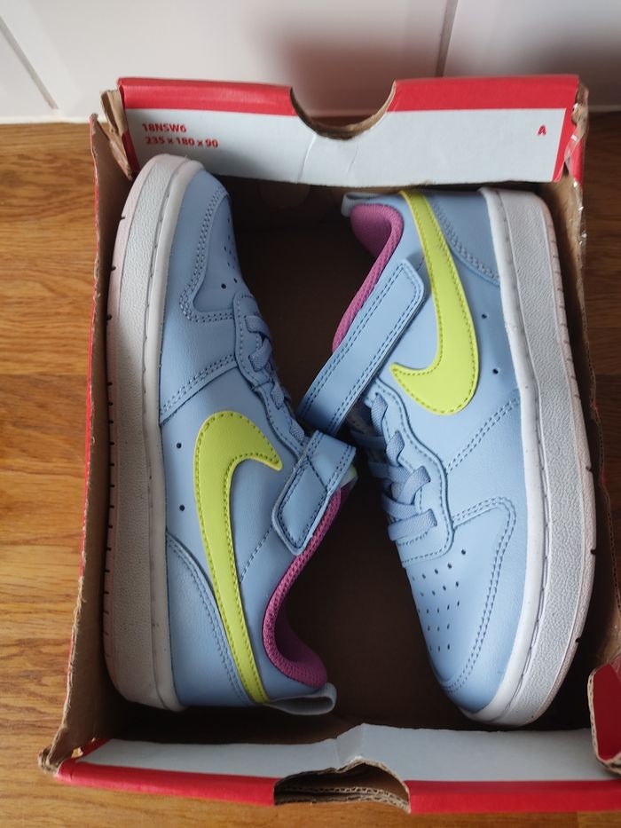 Baskets Nike T 31.5 - photo numéro 6