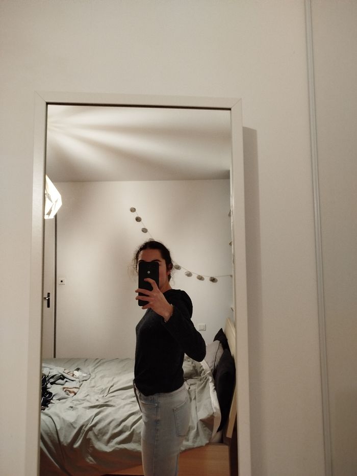 Pull avec épaulettes taille XS. - photo numéro 6