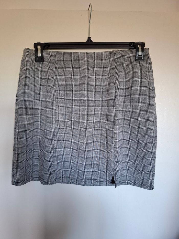 Jupe courte à carreaux Kiabi Taille L - photo numéro 1