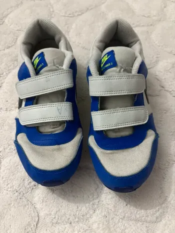 Baskets Nike garçon pointure 35