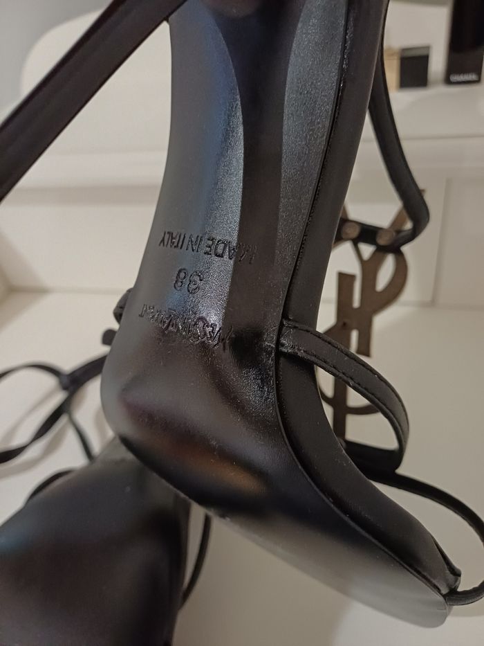 Escarpins Yves Saint Laurent : Taille 38 - photo numéro 5