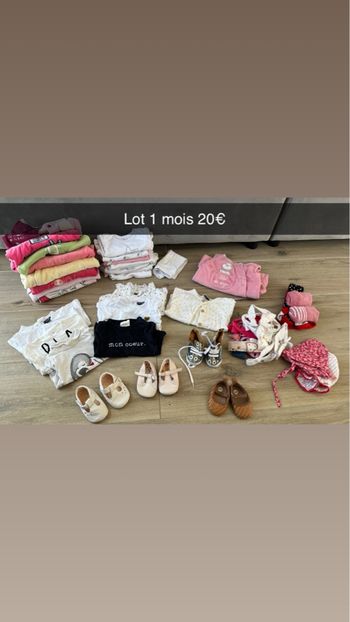 Lot vêtements bébé fille