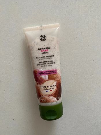 Gommage corps Y.Rocher