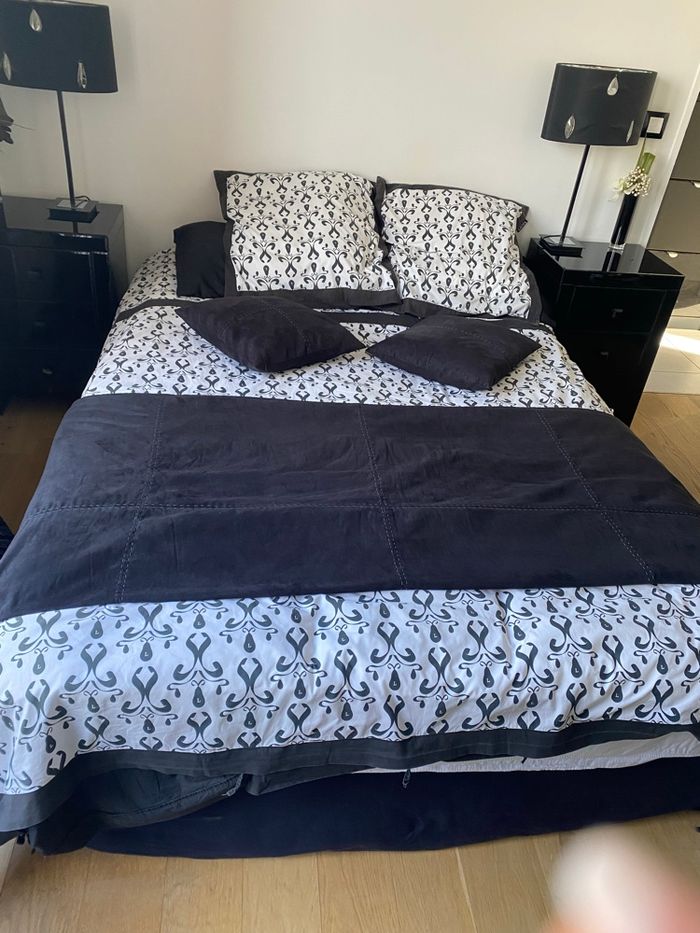 Plaid en Alcantara noir et deux coussins  Zoeppritz - photo numéro 2