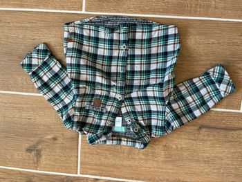 Chemise verte