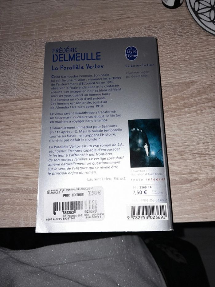 Super récit fantastique/ historique/ voyage temporel - photo numéro 2