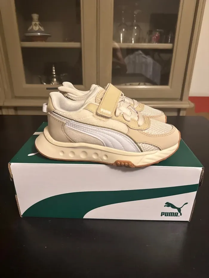 Baskets Puma Wild Rider Futurism enfant – Pointure 29 - photo numéro 3