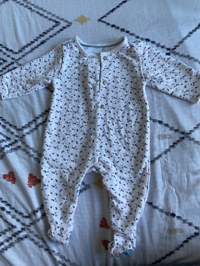 Pyjamas - photo numéro 2