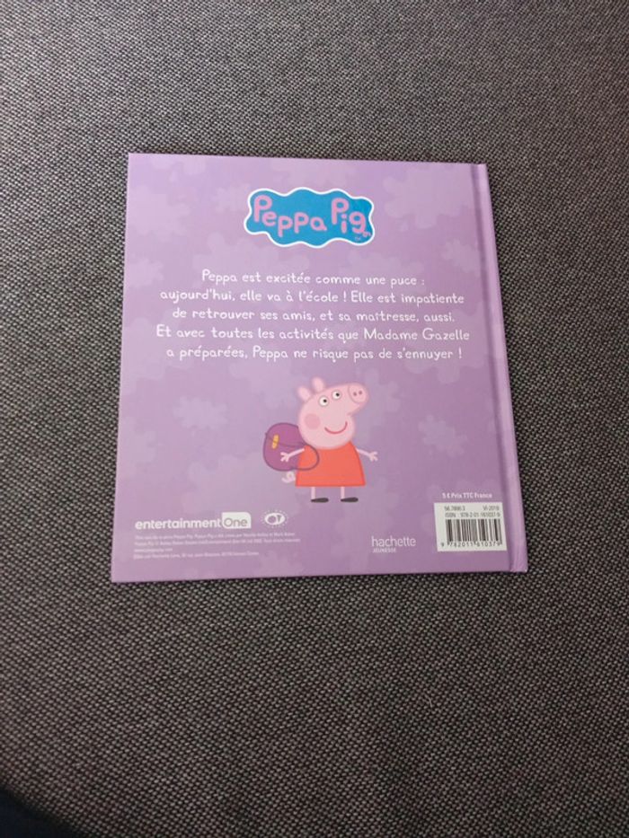 Peppa va à l'école - photo numéro 2