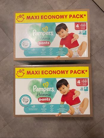 148 couches Pampers harmonie pants 4