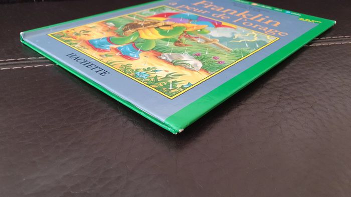 Livre " Franklin a peur de l'orage " , collection la bibliothèque Hachette des Petits. - photo numéro 5