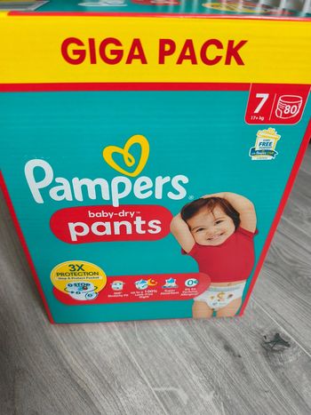 Pampers Taille 7