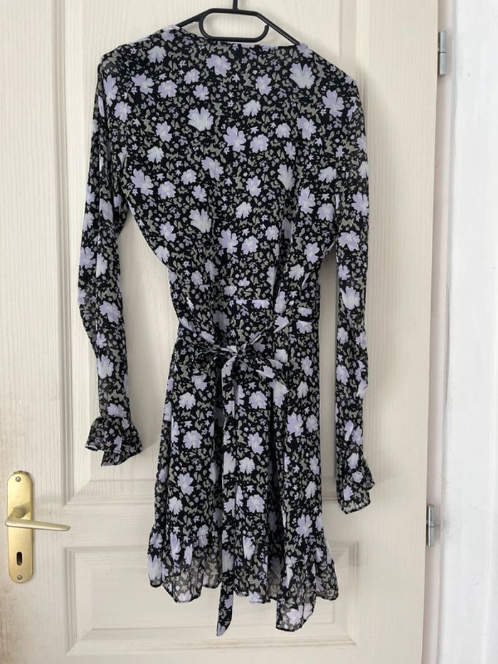Robe portefeuille taille 34 - photo numéro 2