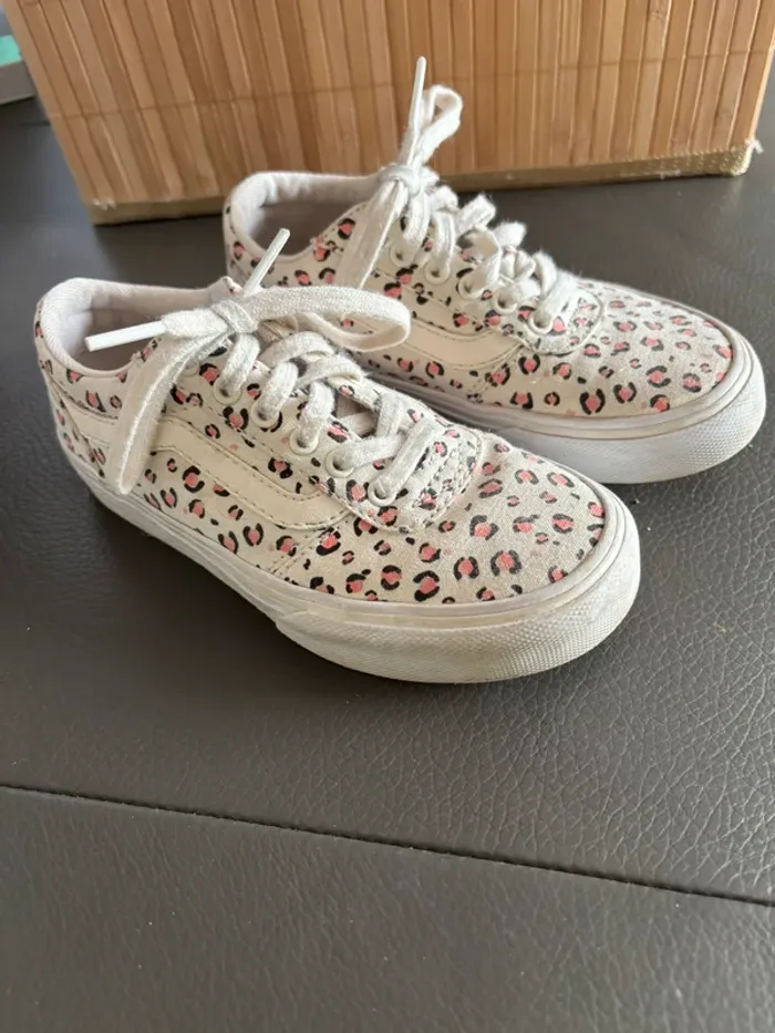 Paire de vans en toile pointure 30 - photo numéro 3