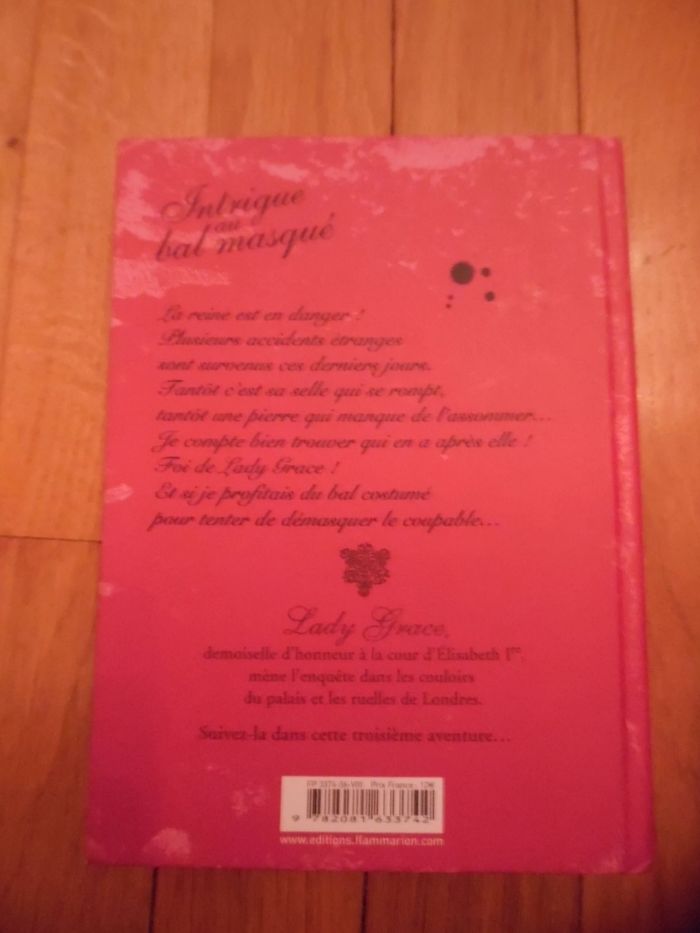 les enquêtes de Lady Grace - photo numéro 2