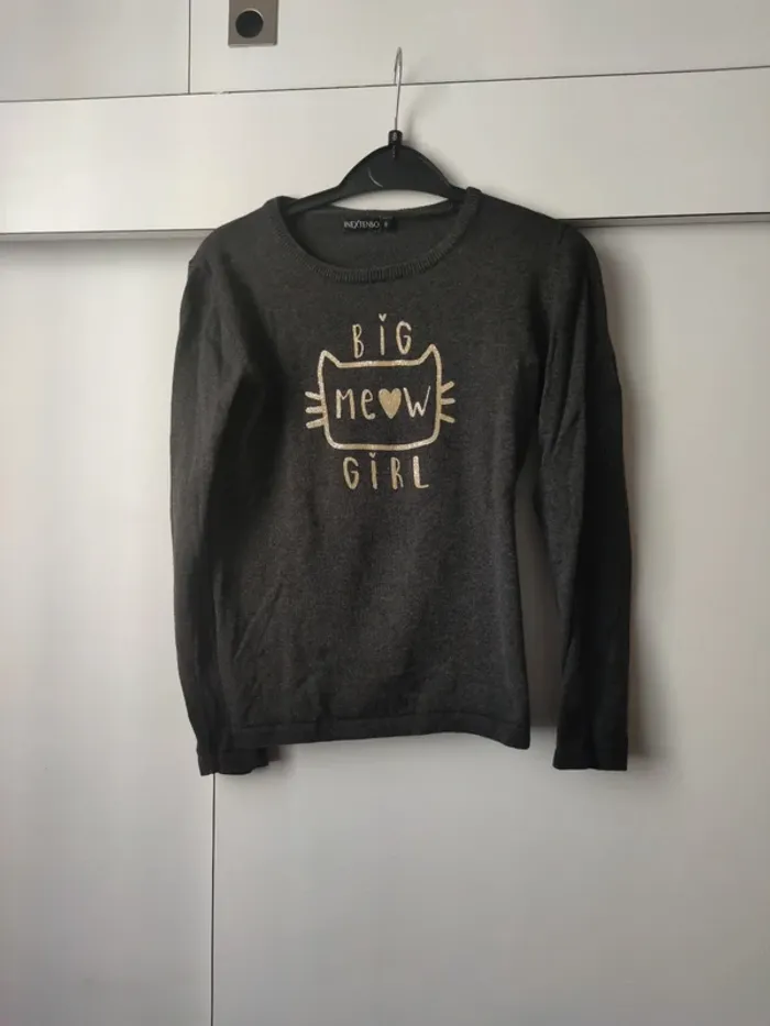 Pull fille 8 ans